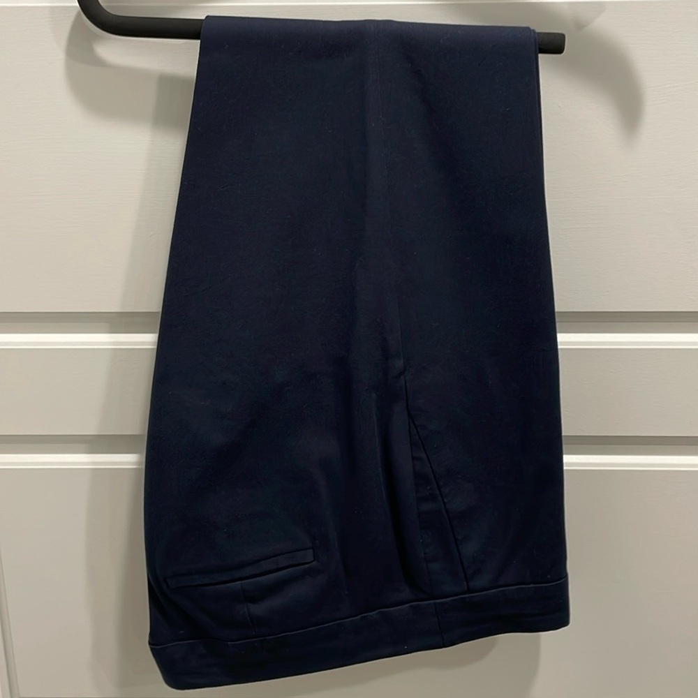 J. Crew - Women’s - Size 6 - Navy Pants